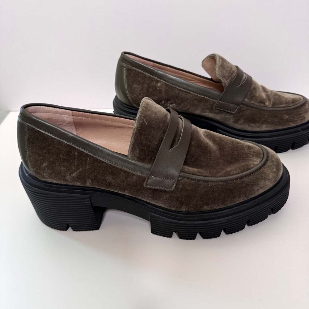 Stuart Weitzman Womens Soho Loafer Size 8.5 Velvet Leather Winter Cargo Green